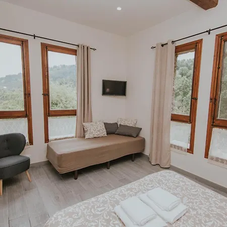 Country house Casa Etxalde Camprodon